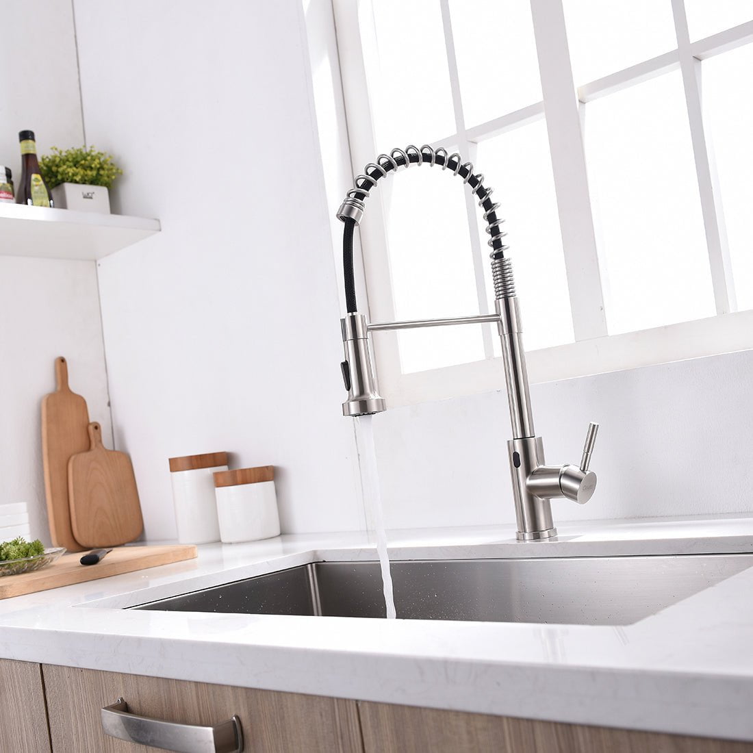 Kraus Touchless Sensor Faucet in Gold & Silver