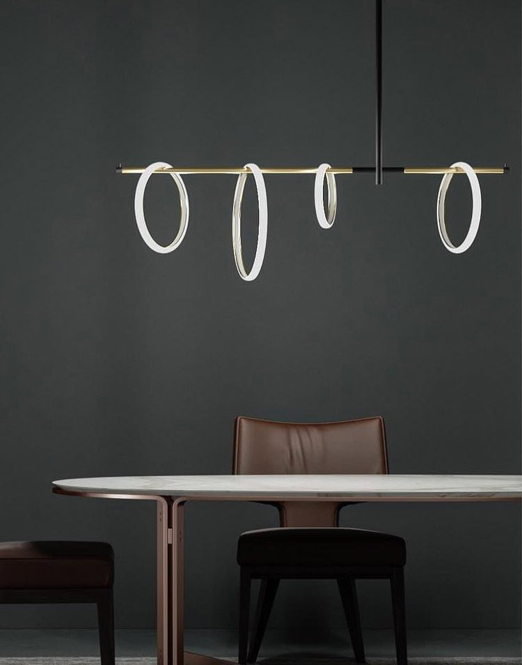 Ring Magnet Side Horizontal Chandelier (4 rings) in Black & White
