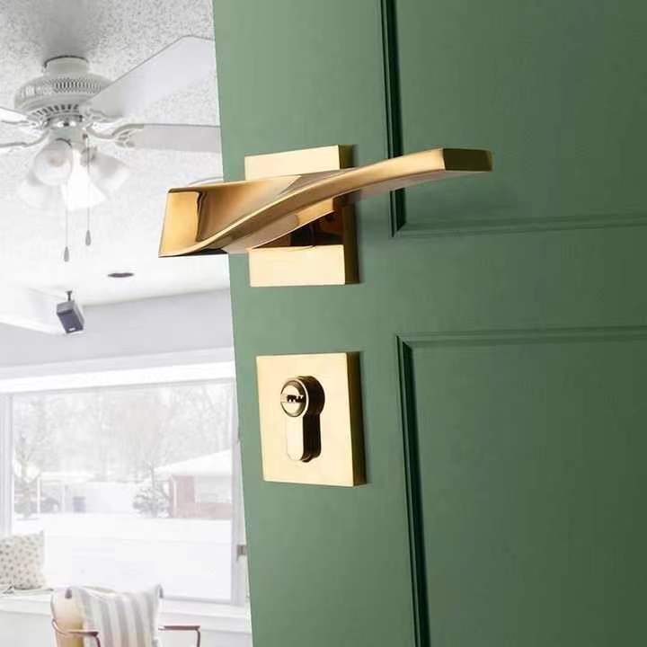 Twisted Way Door Lock in Chrome Plated & Black Antique Brass