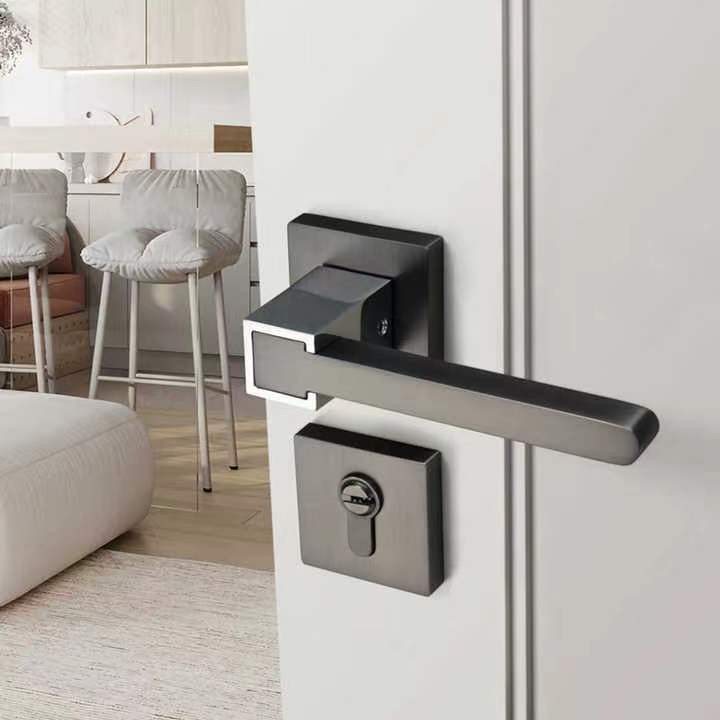 Prestige Keyed Door Lock in Black Antique Brass