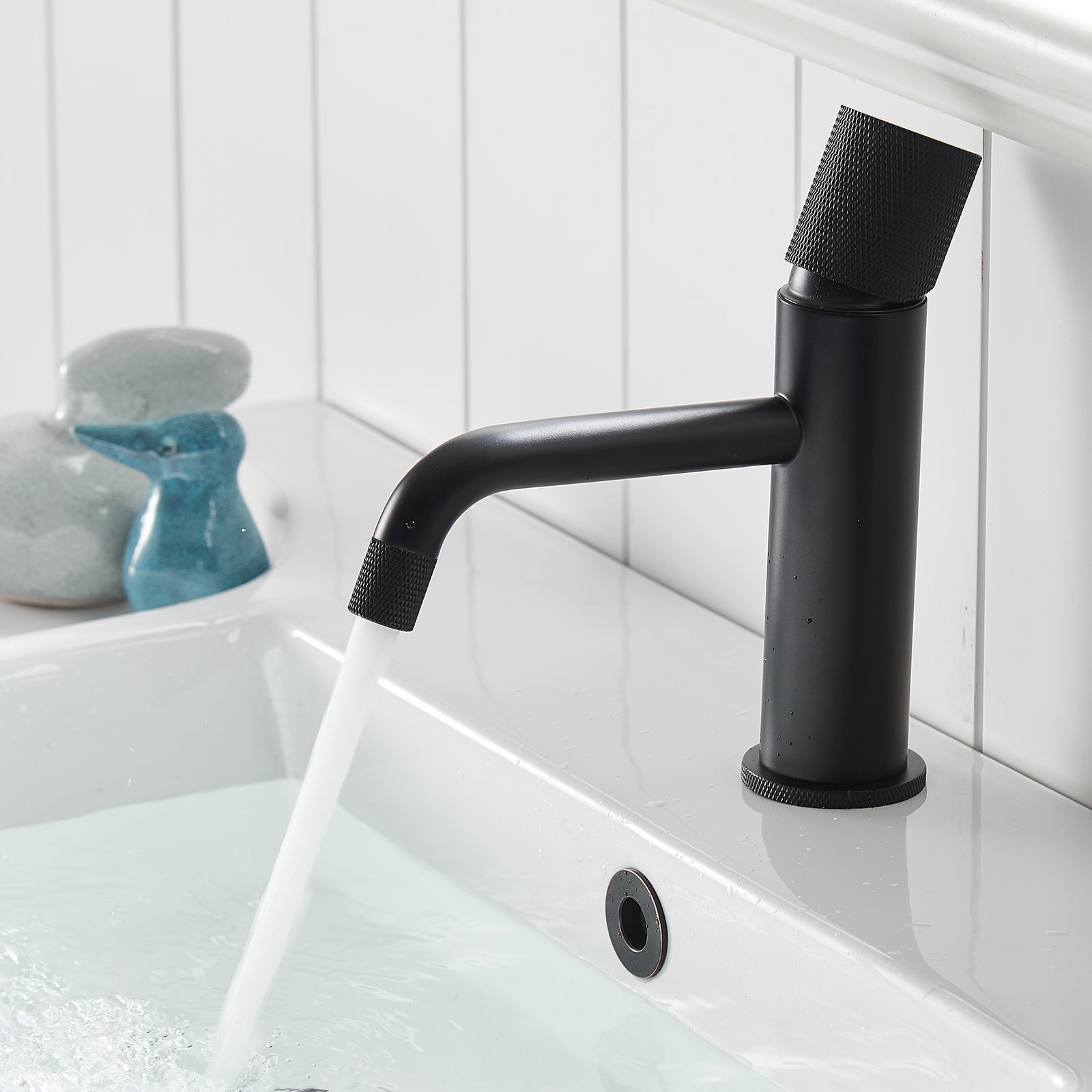 Sharma Faucet in Black & Black Silver