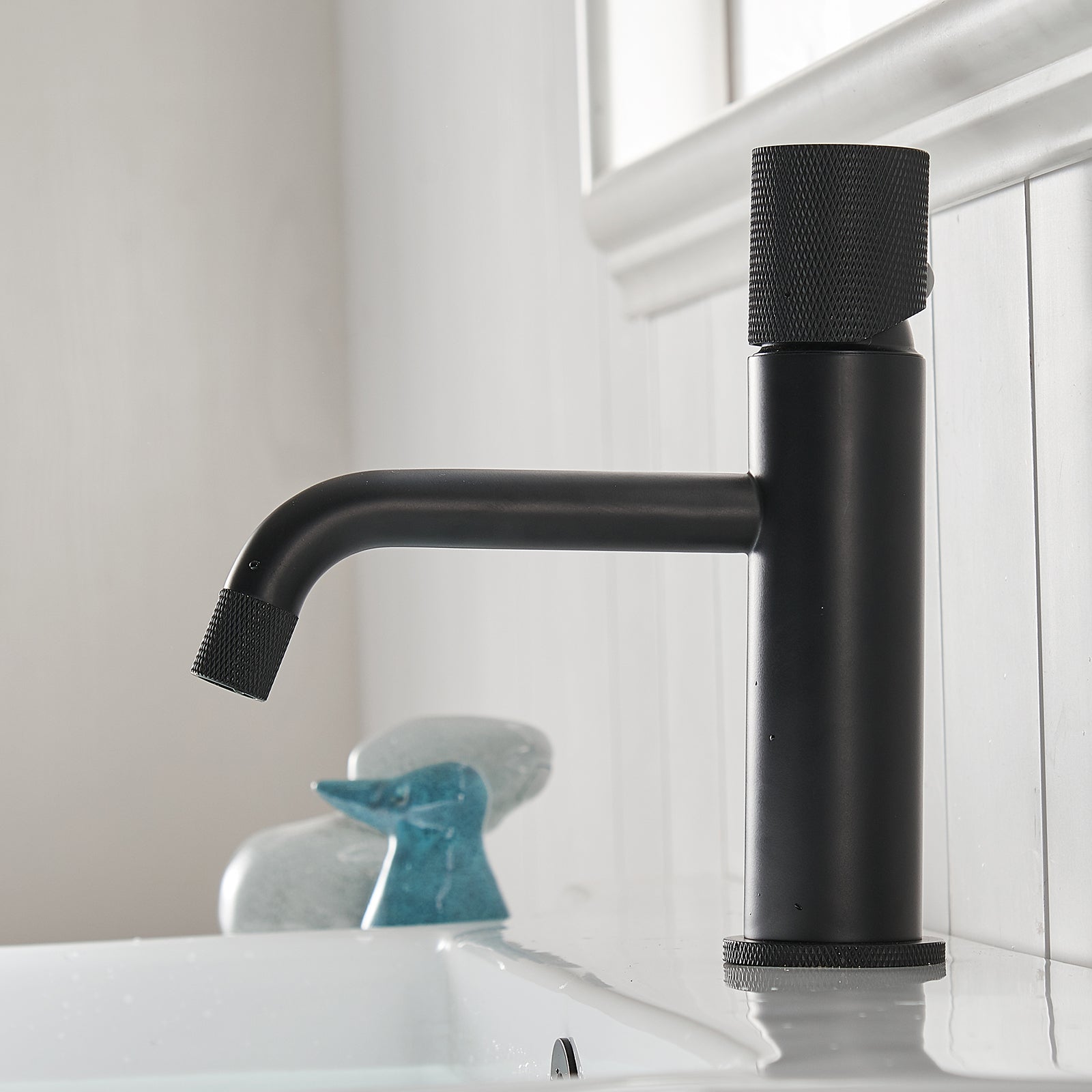 Sharma Faucet in Black & Black Silver