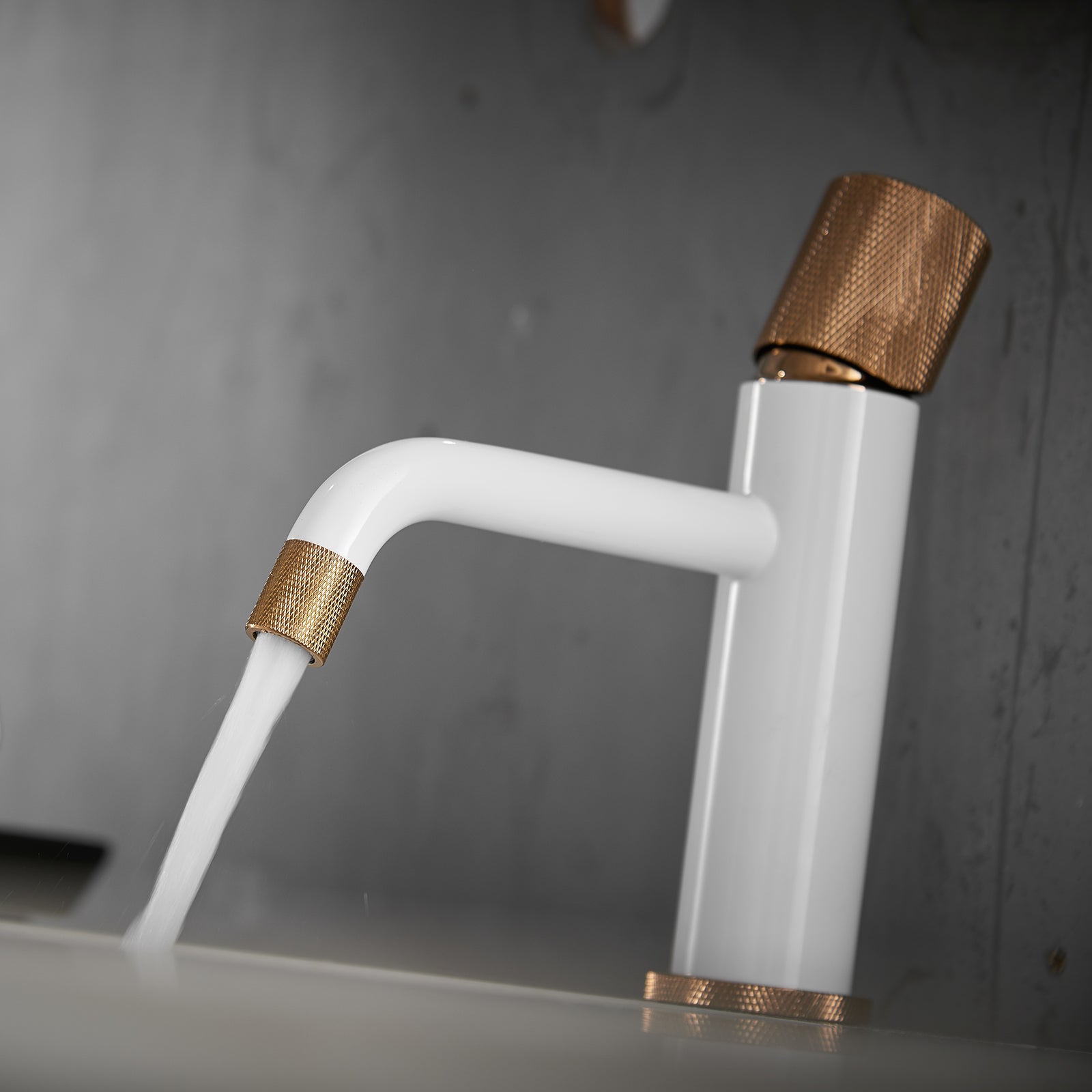 Sharma Faucet in Black & Black Silver