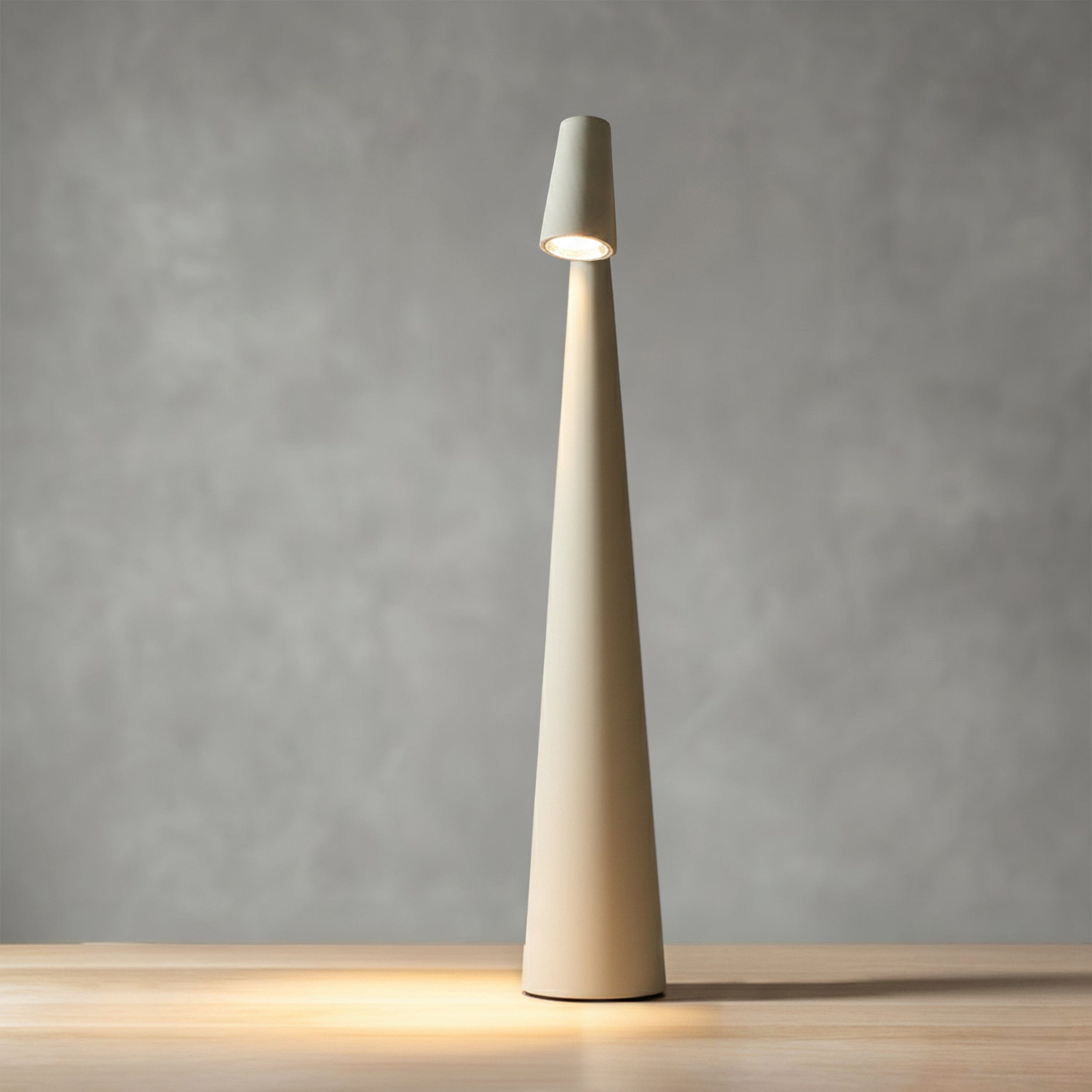 Bitsy Slim Table Lamp in Gray & White