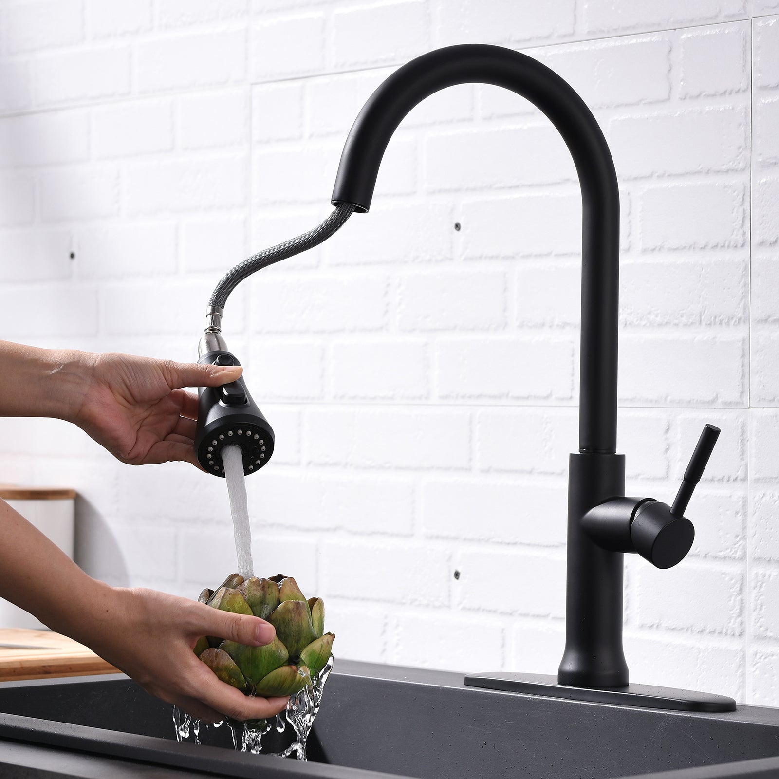 Essiel Touch On Faucet in Black & Gold