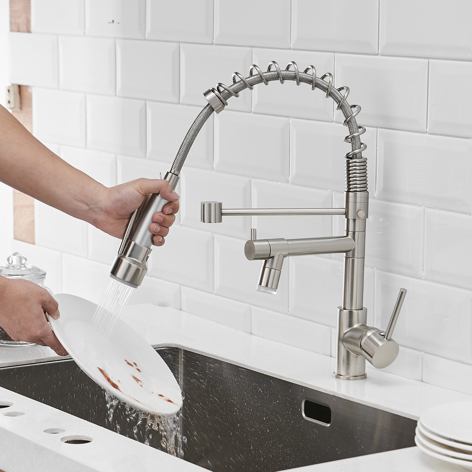 Gustav Led Faucet in Black & Silver