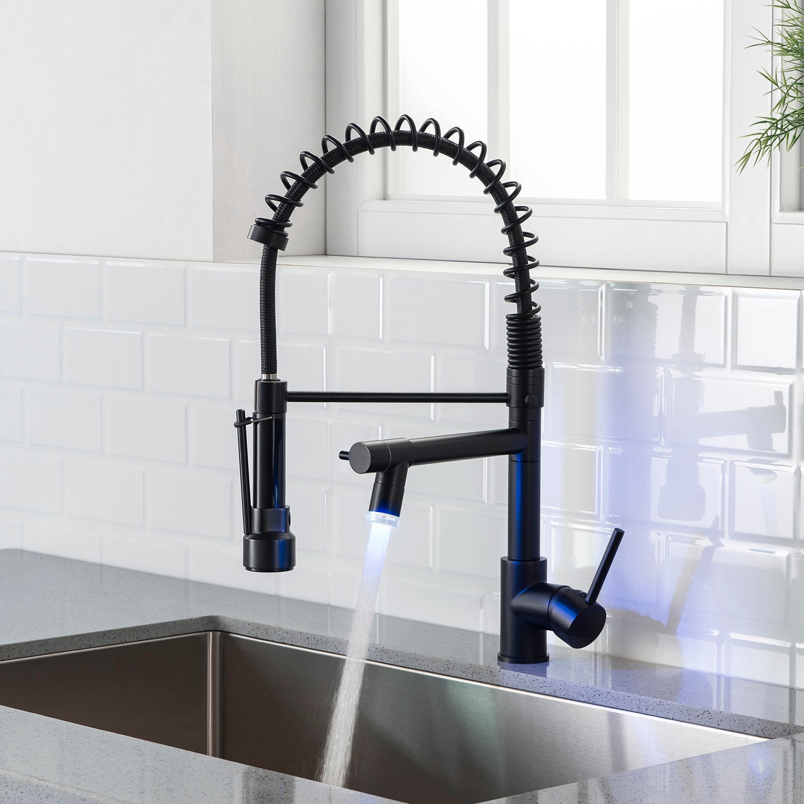 Gustav Led Faucet in Black & Silver