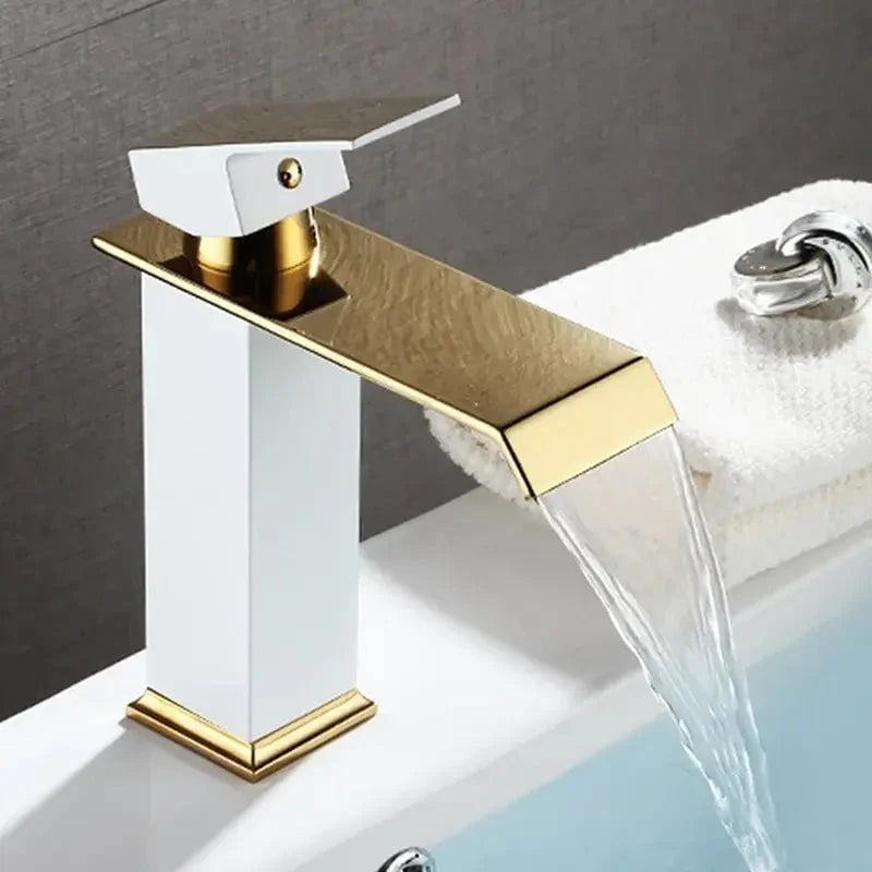 Flow Wave Faucet in Chrome & Black