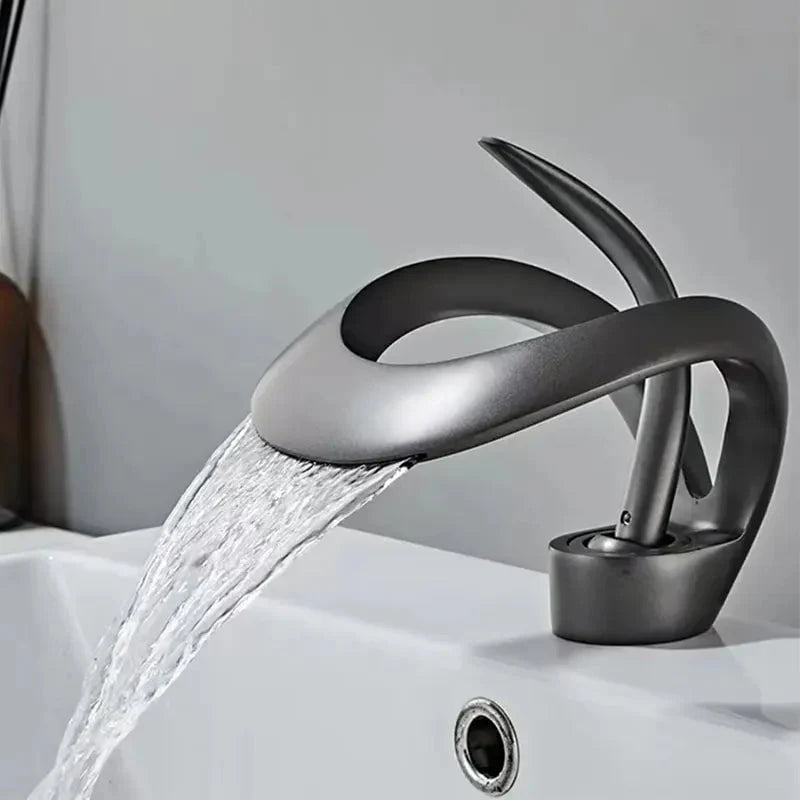 Scorpio Faucet in Black & Gold