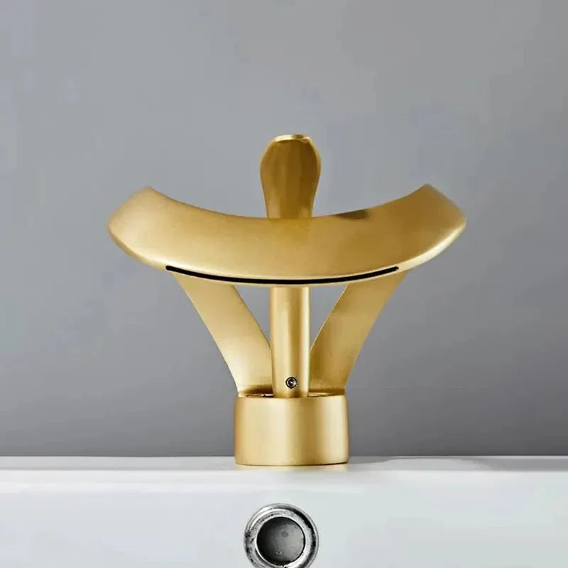 Scorpio Faucet in Black & Gold