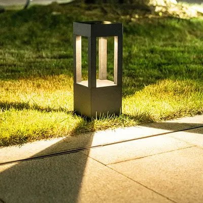 Nimbus Solar Garden Light