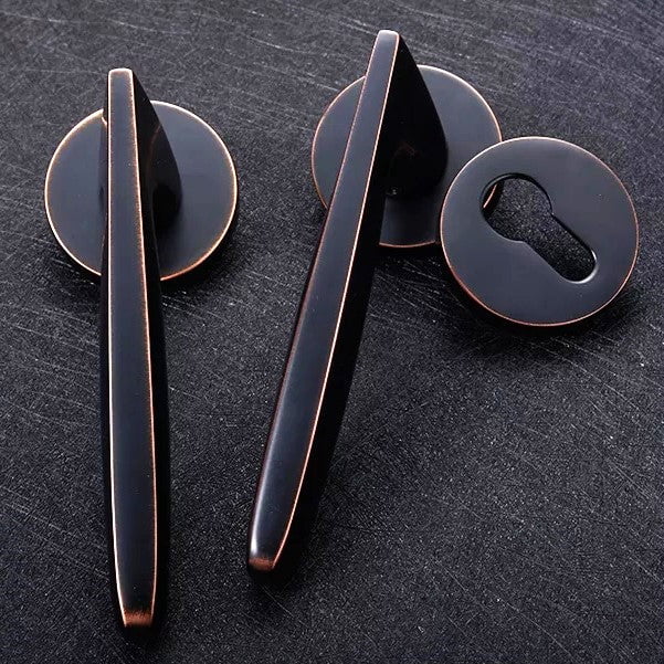 Broadway Lever Door Lock in Black Orb & Matte Black