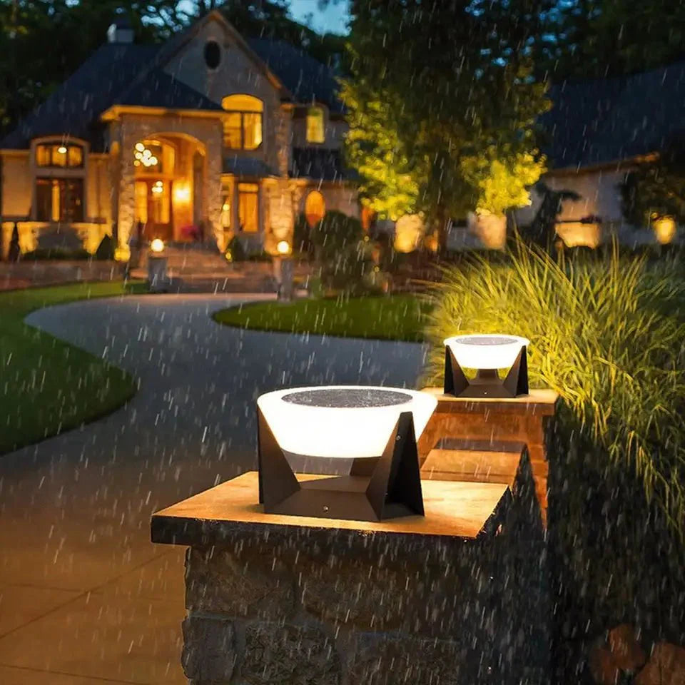 Landing Solar Garden Light
