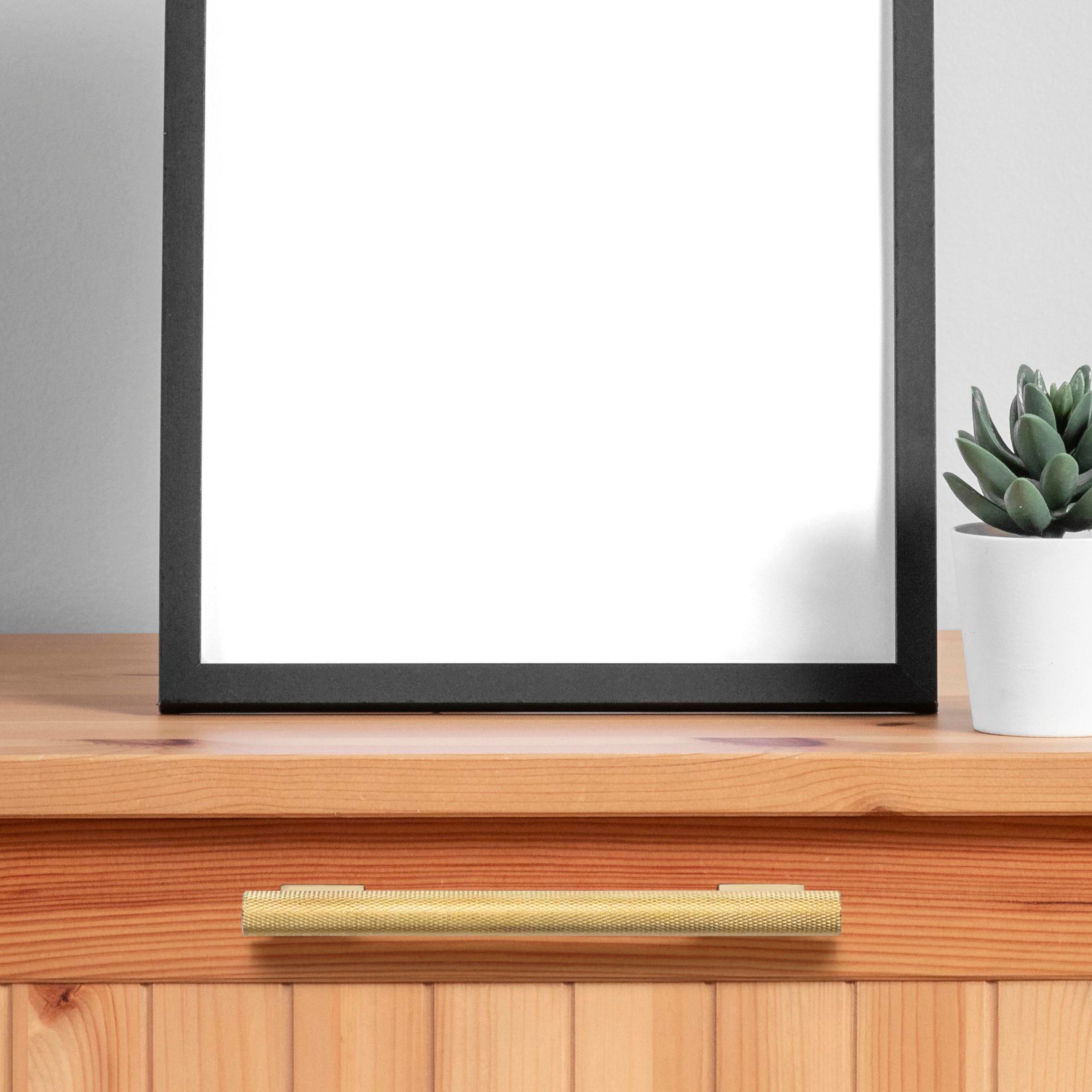 Lubann Furniture Handle in Brushed Brass