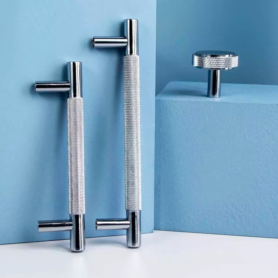Rich Mond Furniture Handle in Matte Black & Brushed Brass