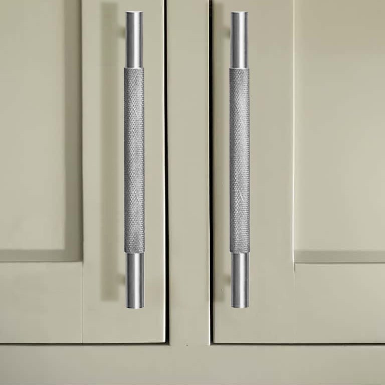 Rich Mond Furniture Handle in Matte Black & Brushed Brass