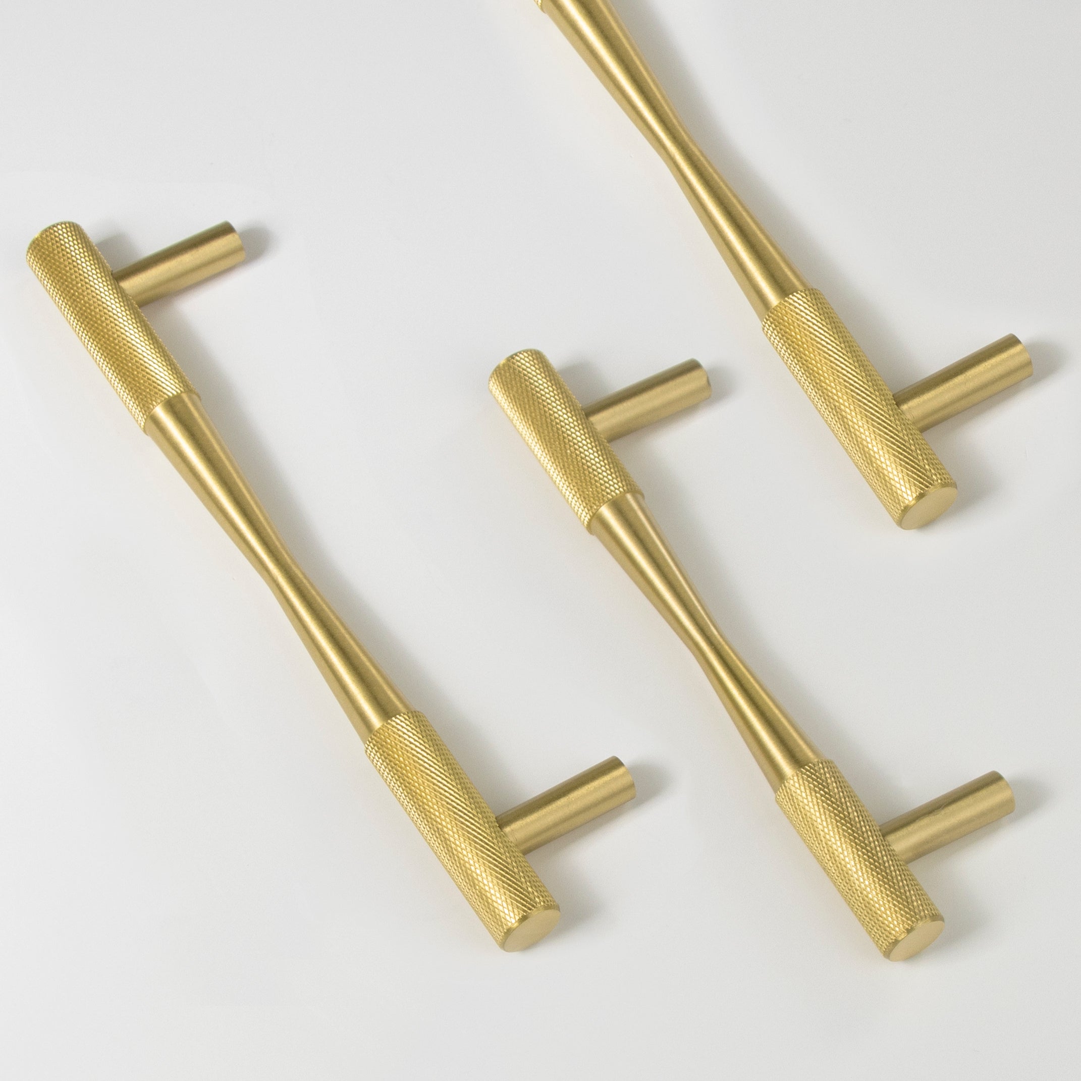 Beau Furniture Handle in Brass