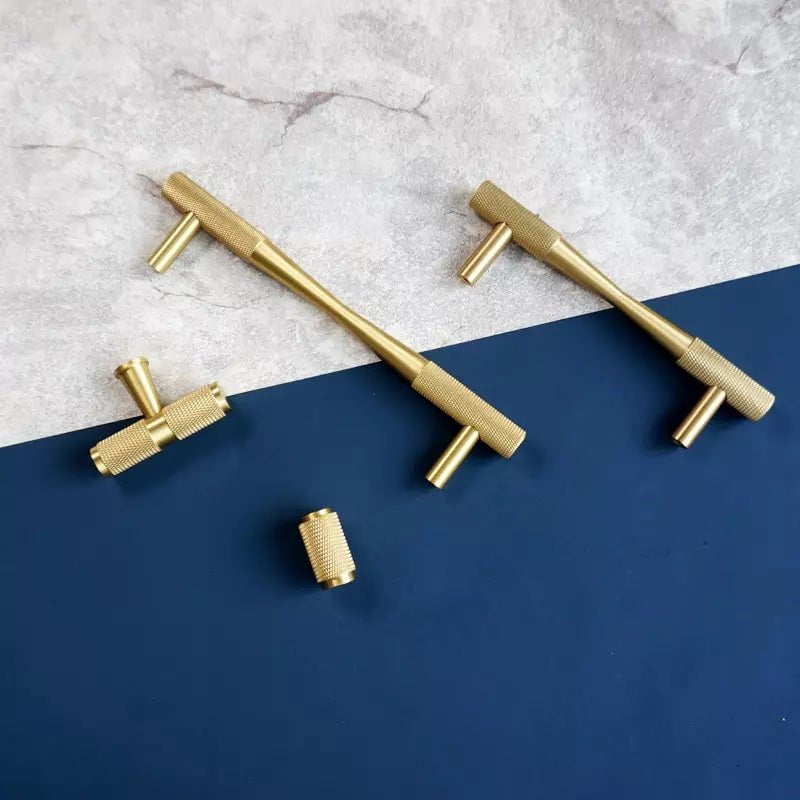 Beau Furniture Handle in Brass