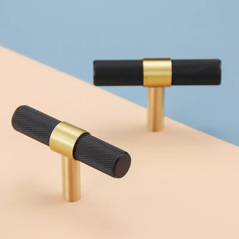 Liberty Center Furniture Handle in Brass & Matte Black