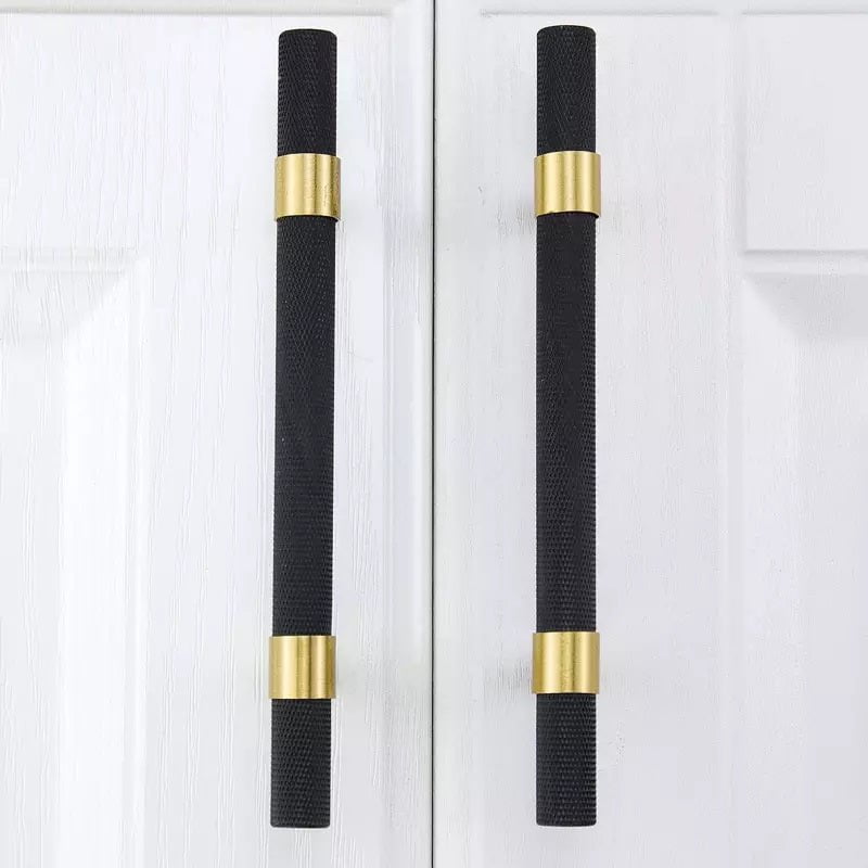 Liberty Center Furniture Handle in Brass & Matte Black