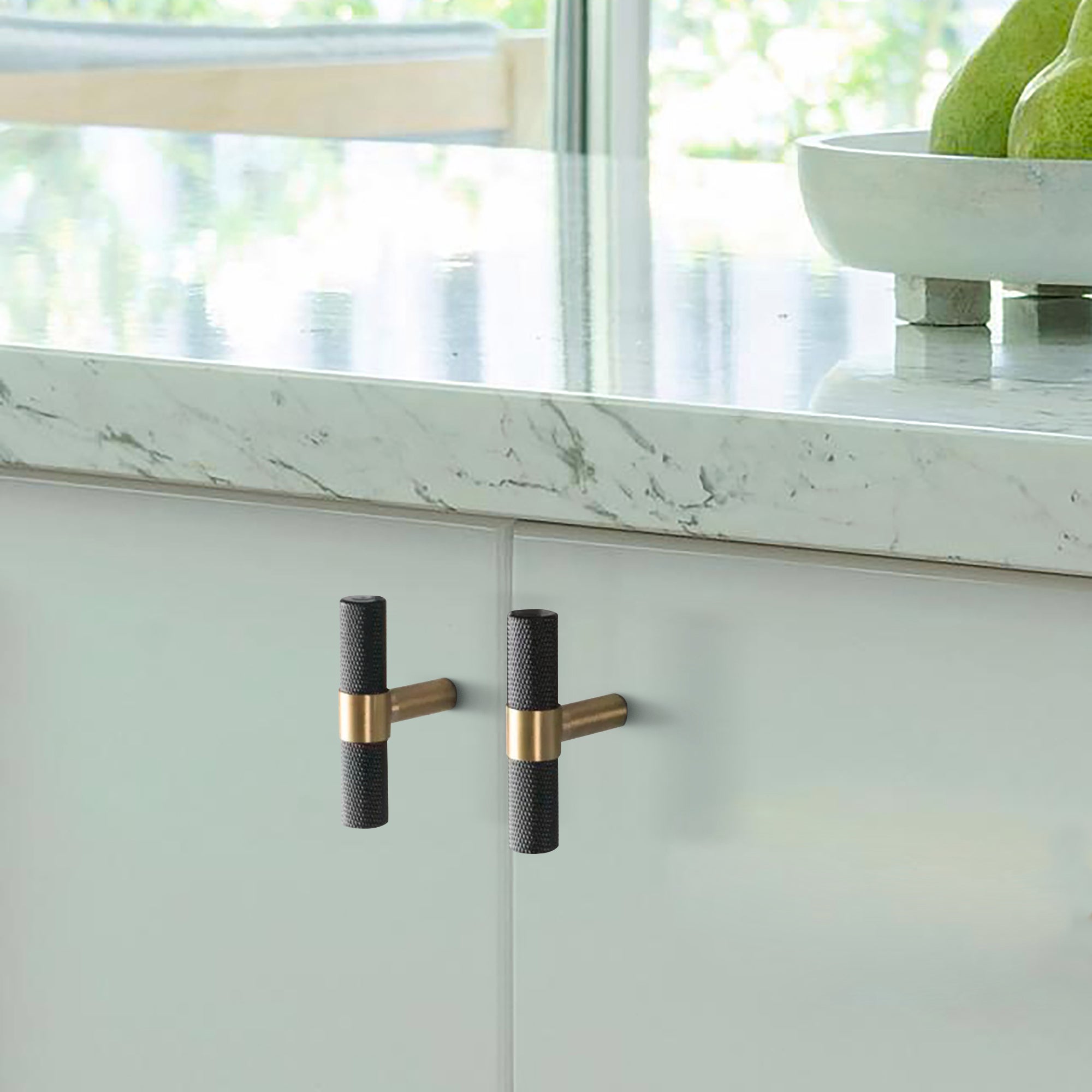 Liberty Center Furniture Handle in Brass & Matte Black