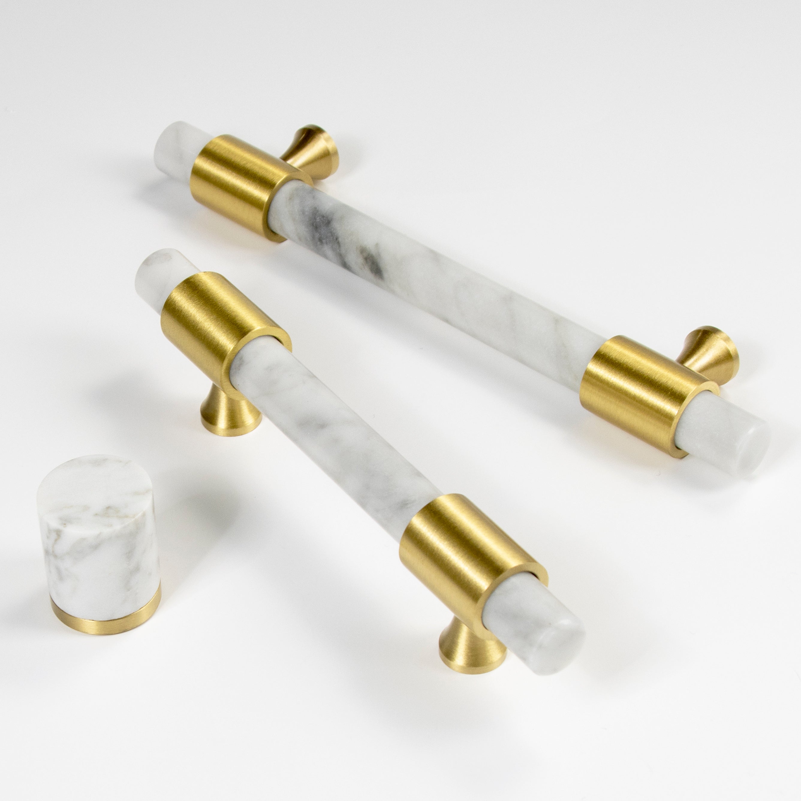 Mercedes Furniture Handle in White & Green