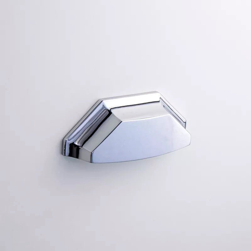 Cupper Shell Furniture Handle in Black & Brushed Brass