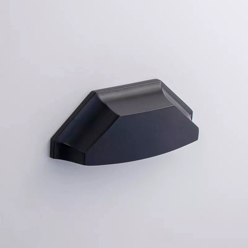 Cupper Shell Furniture Handle in Black & Brushed Brass