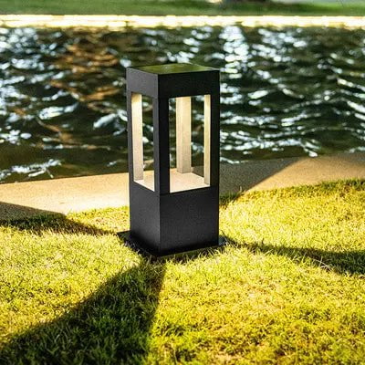 Nimbus Solar Garden Light