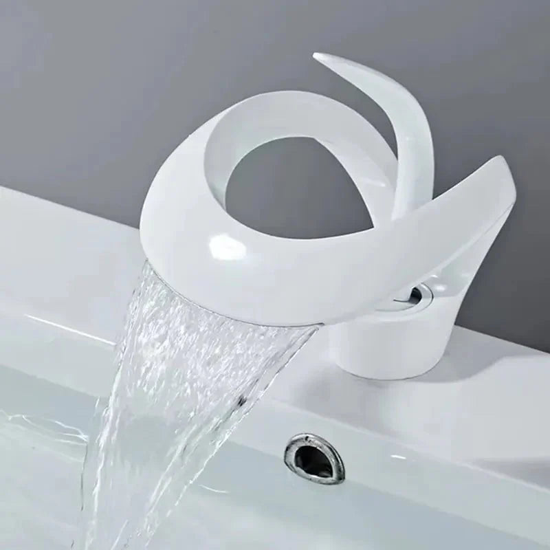 Scorpio Faucet in Black & Gold