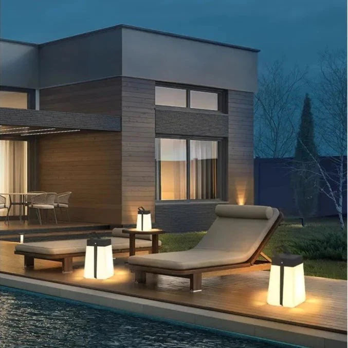 Junam Solar Garden Light