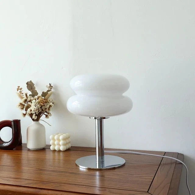 Bubble Tart Table Lamp in Pink & White