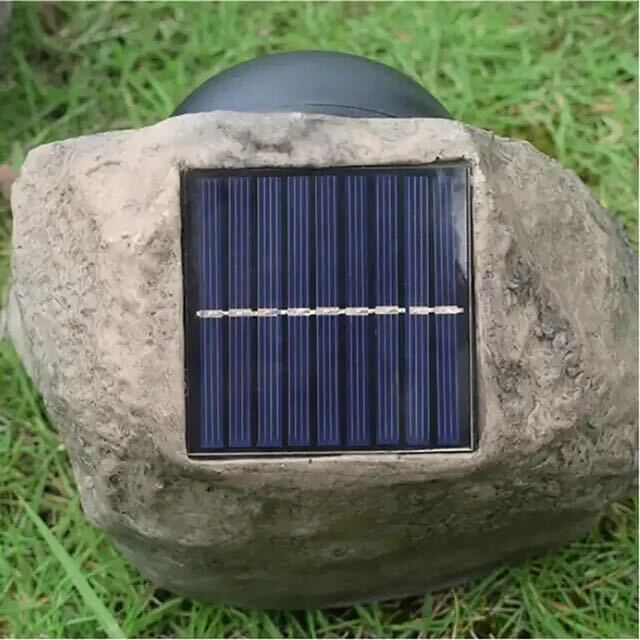 Rocky Solar Garden Light in Granite & Basalt