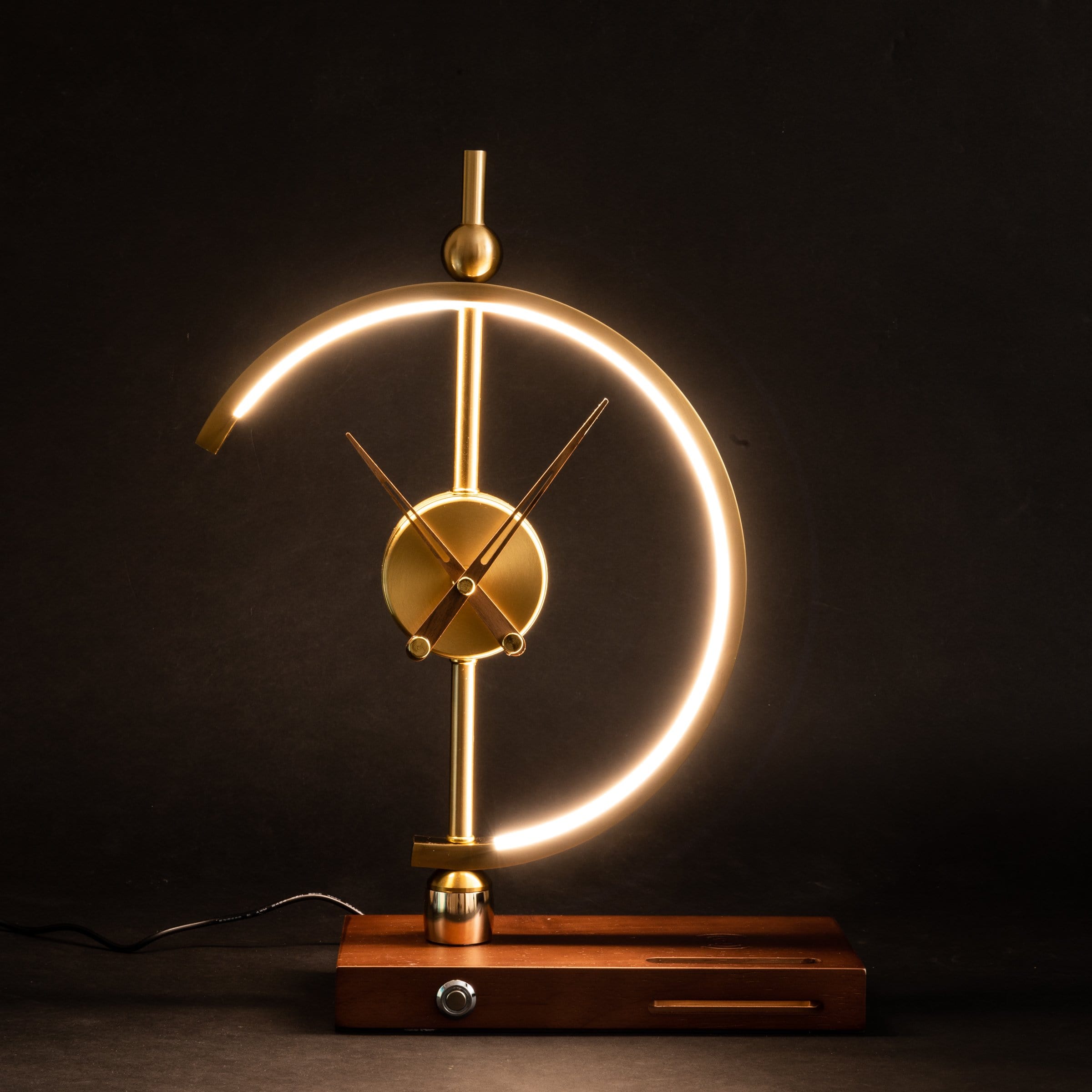 Khonsu Clock Lamp (Wireless Charging) – Table Lamp