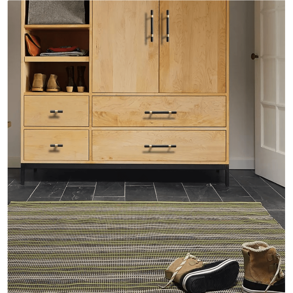 Liberty Center Furniture Handle in Brass & Matte Black