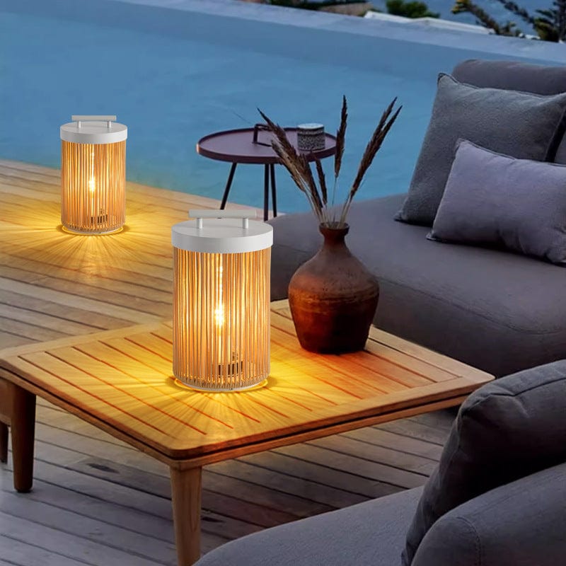 Solara Luxe Outdoor Light