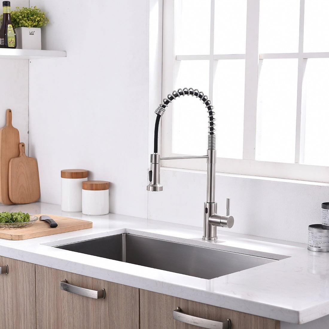 Kraus Touchless Sensor Faucet in Gold & Silver