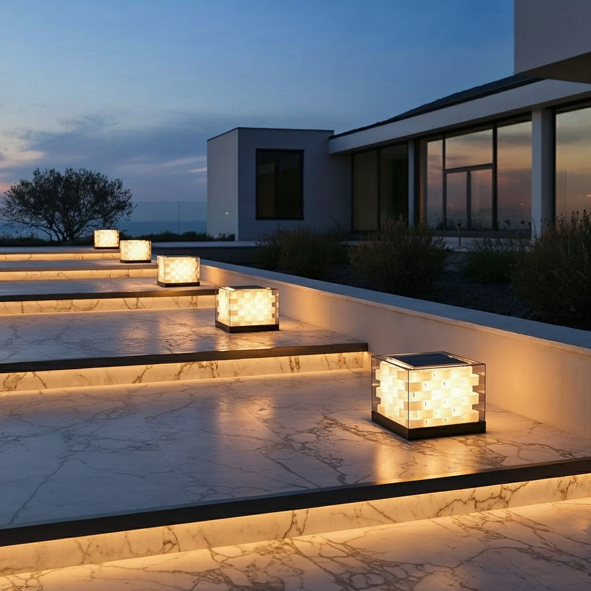 Cubed Weave Outdoor Light