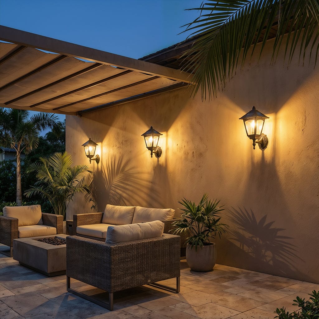 Classical Outdoor Solar Wall Light
