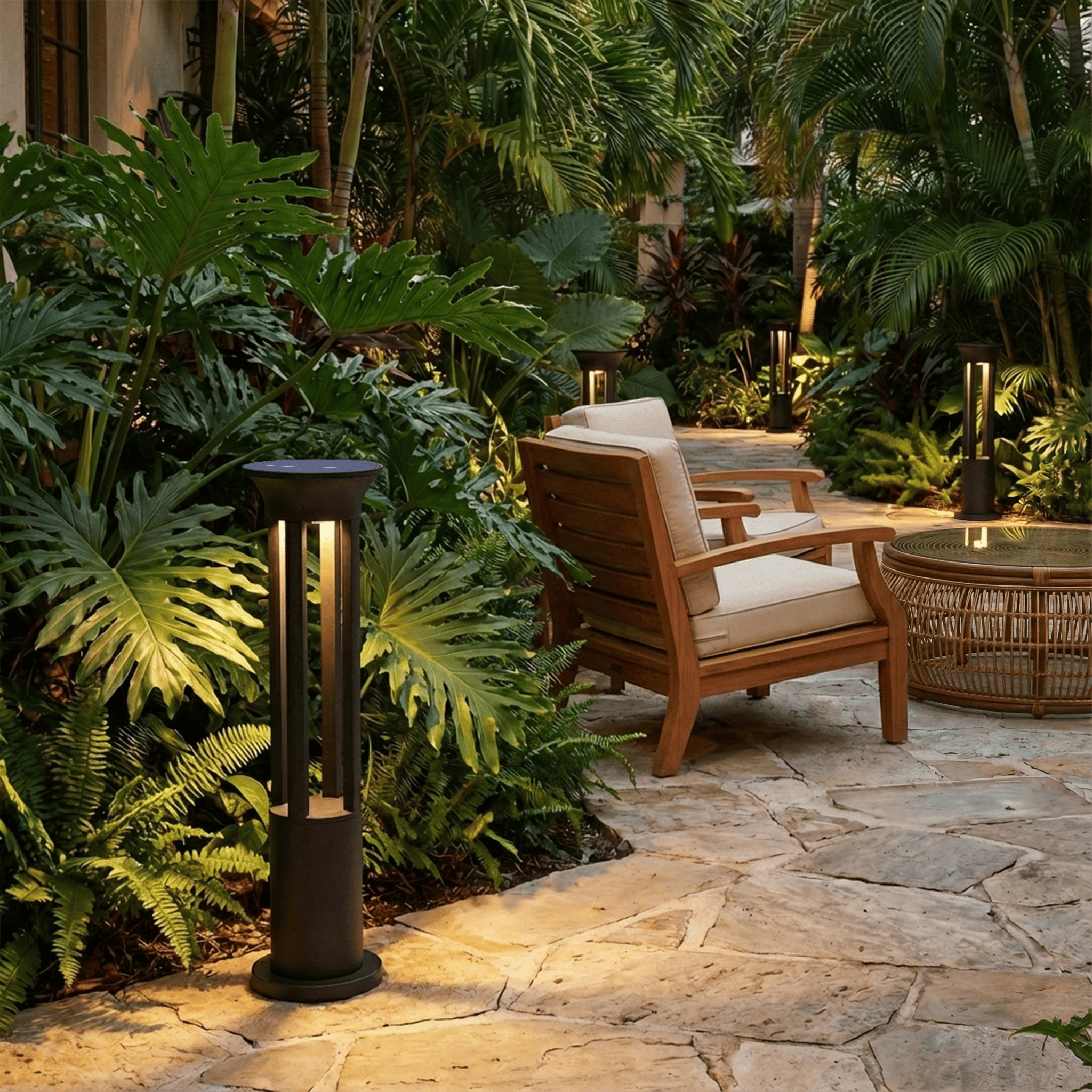 Nimbus Round Solar Light