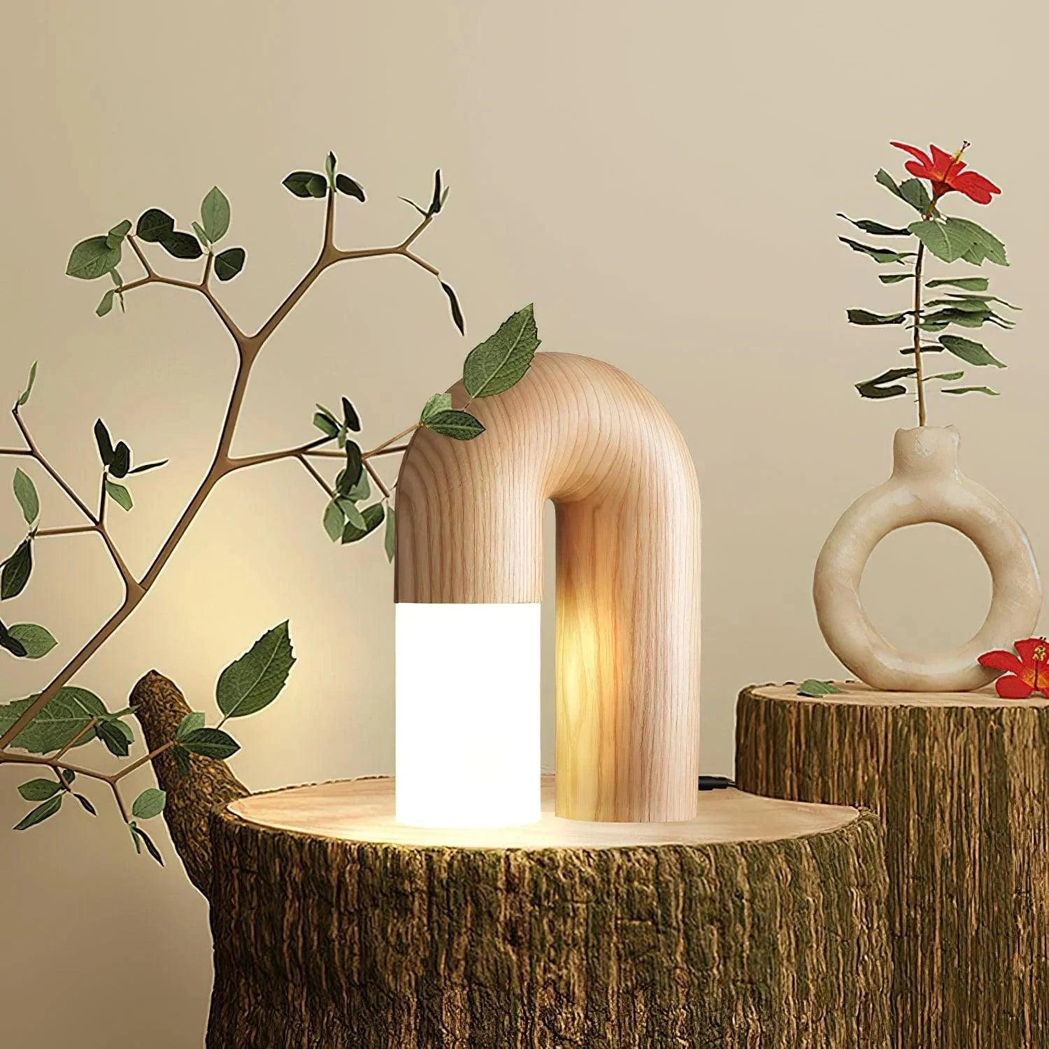 Diapole Table Lamp in Black & Natural