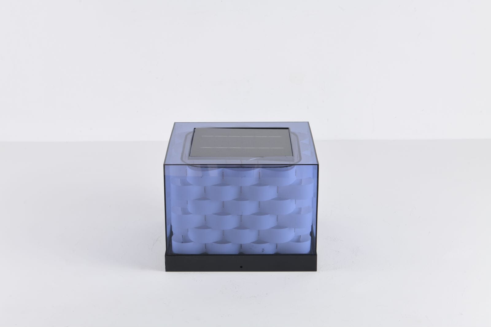 Cubed Weave Outdoor Light