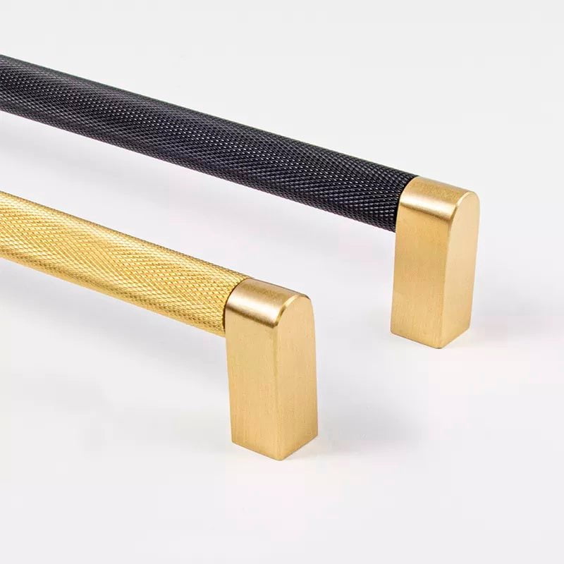 Castille Sue Furniture Handle in Brushed Brass & Matte Black - Viltara