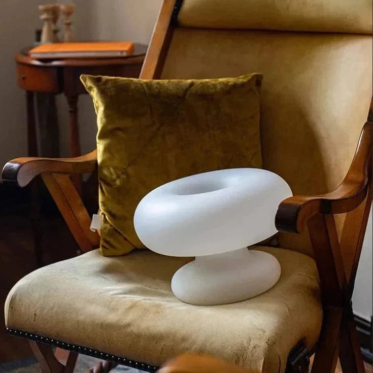 Maki White Mushroom Table Lamp