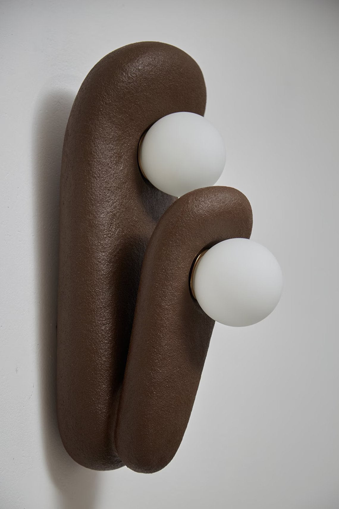 Zakohani Sconce in Milk & Beige