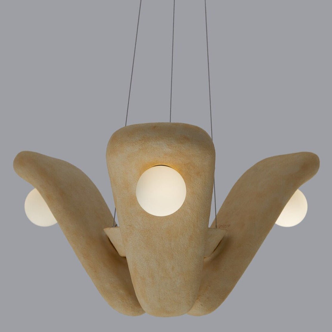 Zakohani Solo Chandelier in Milk & Beige