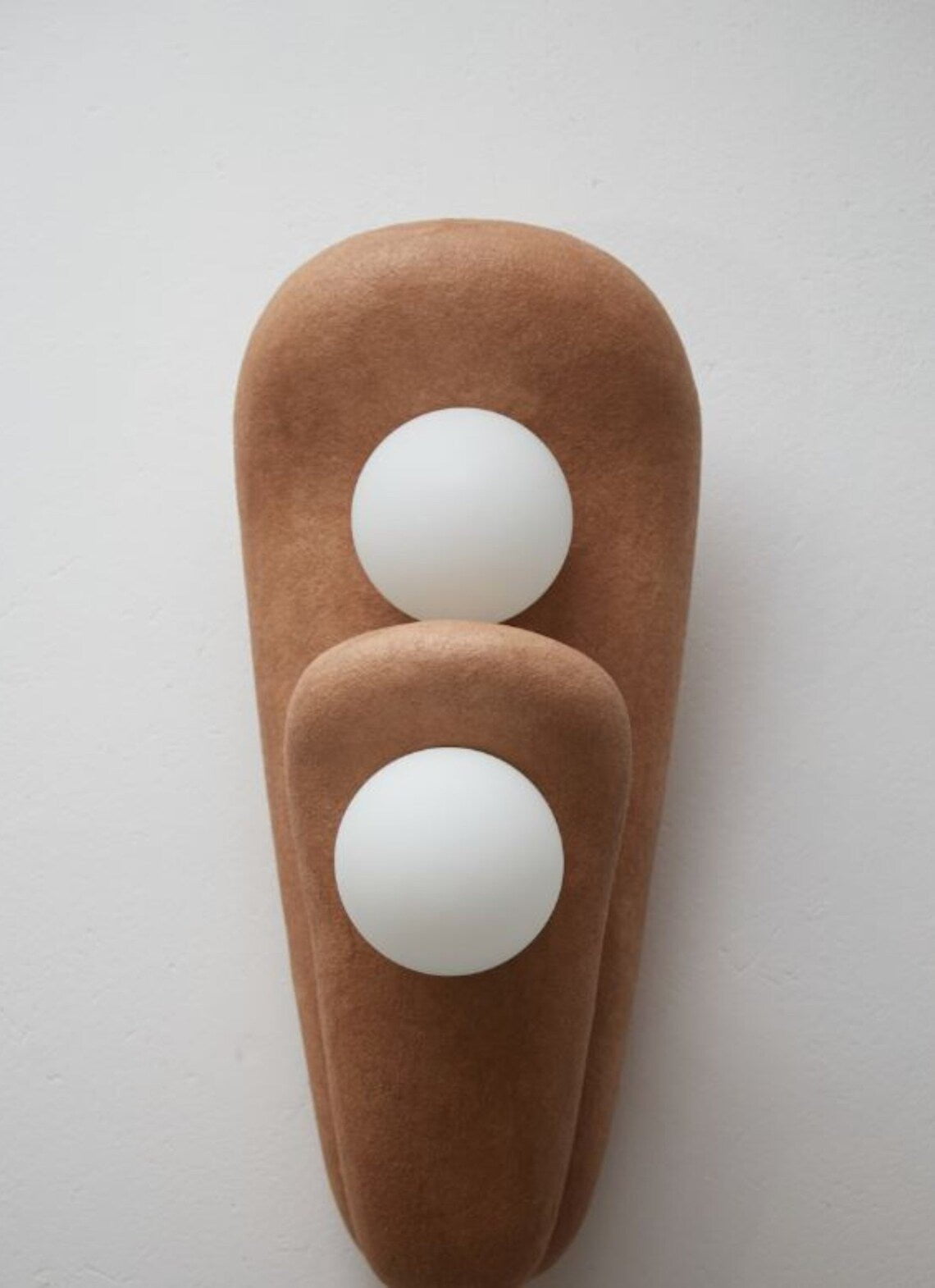 Zakohani Table Lamp in Milk & Beige