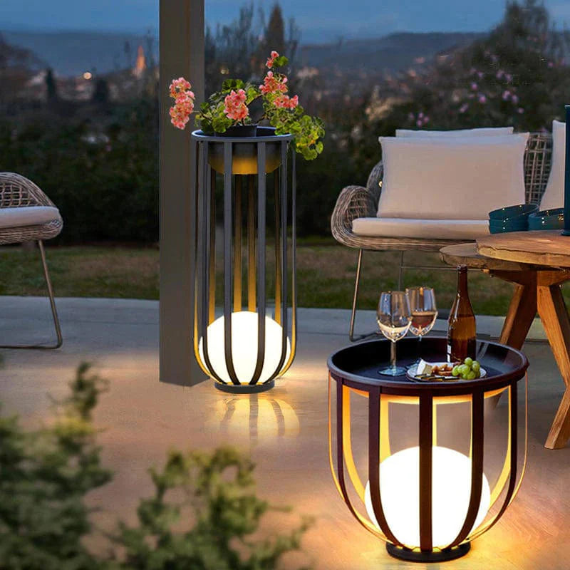 Flower Pot Solar Garden Light in Black & Copper