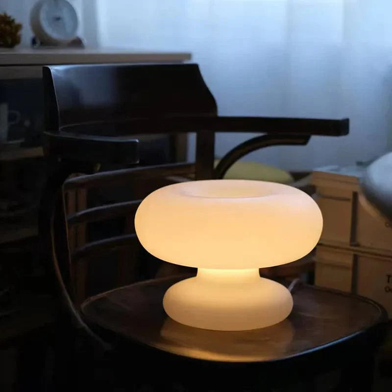 Maki White Mushroom Table Lamp