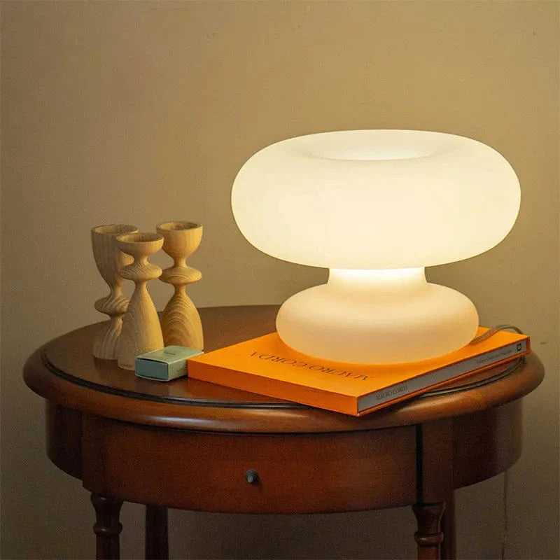 Maki White Mushroom Table Lamp